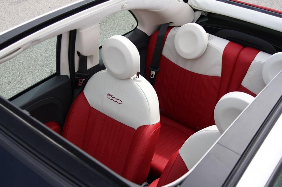  Fiat 500C 2012 года  (фото 39 из 98)